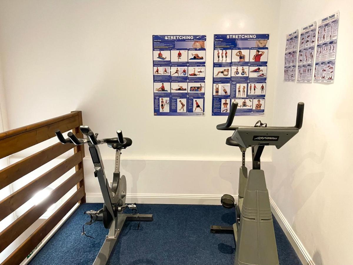 Modern Family Apartment Free Parking And Gym By Beach Bournemouth Kültér fotó