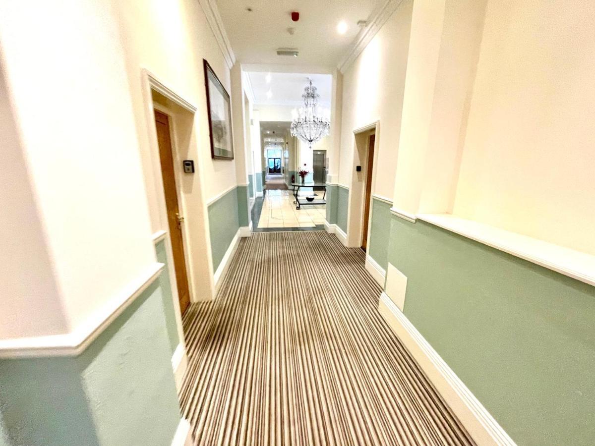Modern Family Apartment Free Parking And Gym By Beach Bournemouth Kültér fotó