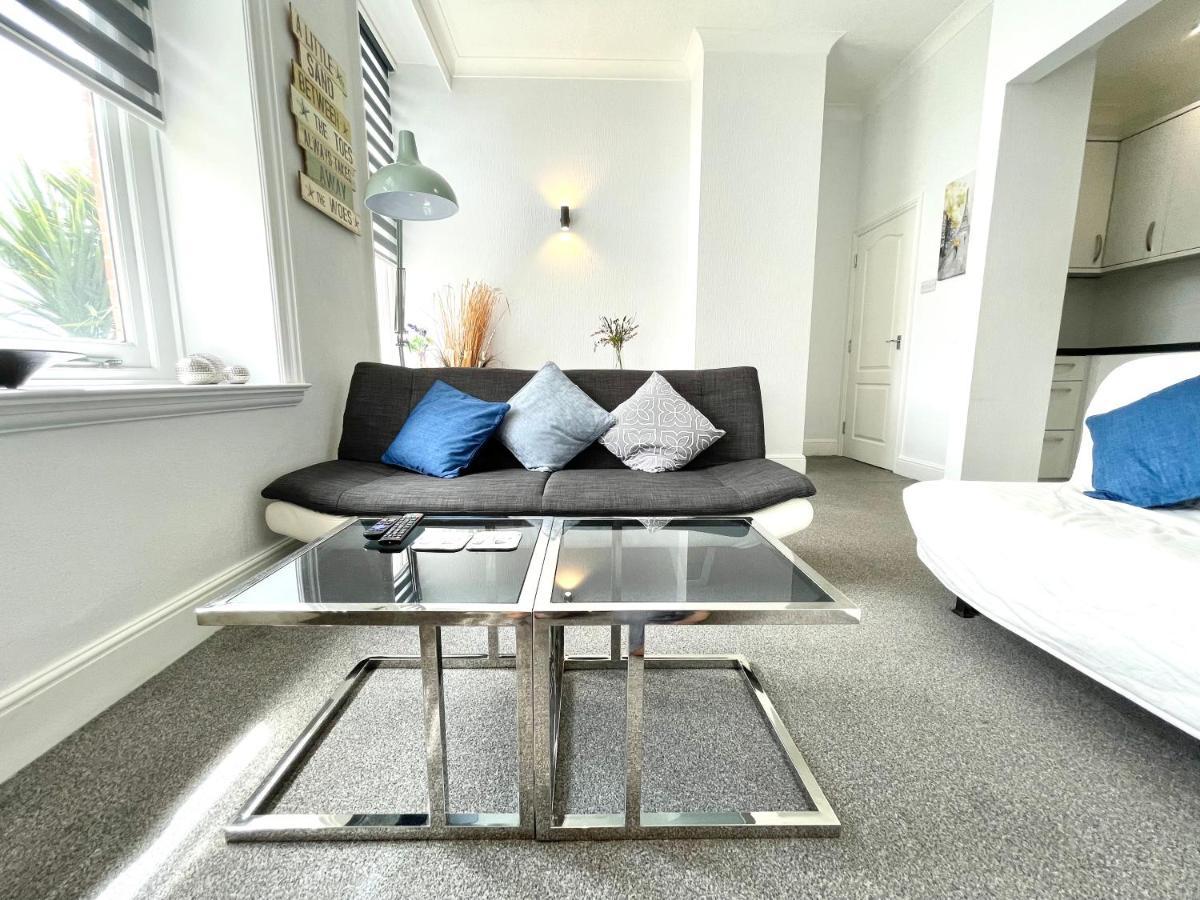 Modern Family Apartment Free Parking And Gym By Beach Bournemouth Kültér fotó